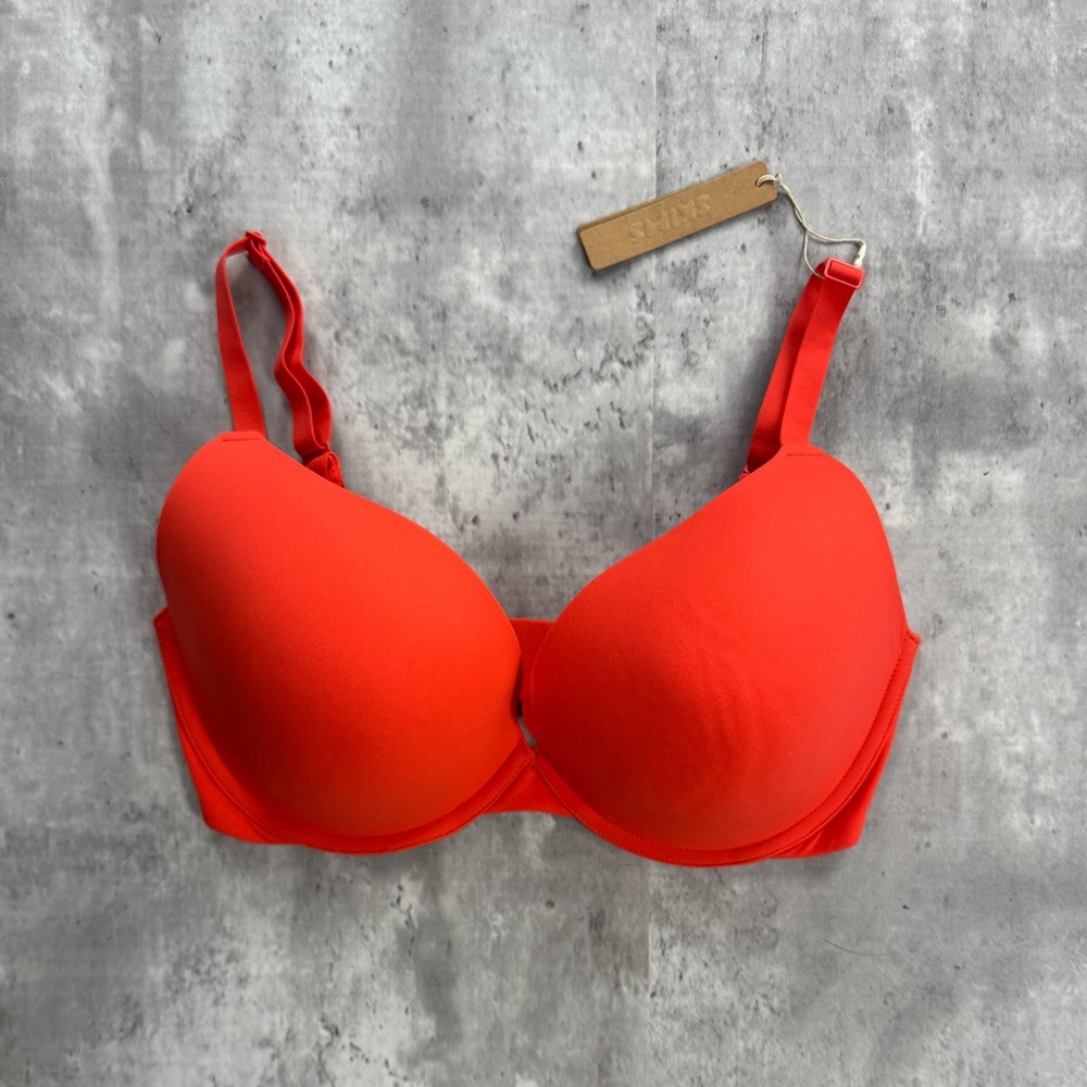 SKIMS Fits Everyobody Push up Demi Bra